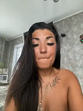 RuslanaXX online show from 01/04/25, 09:43