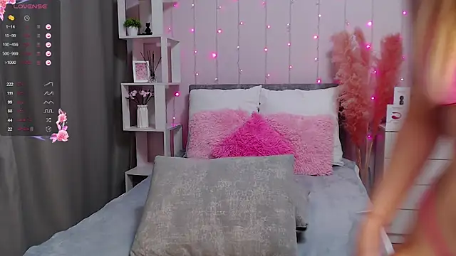 PornoGirlX online show from 01/14/25, 12:33