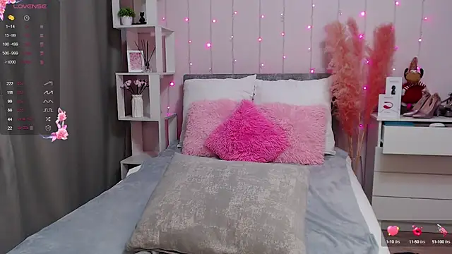 PornoGirlX online show from 01/15/25, 07:05