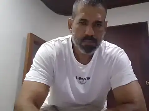 Snapshot of jackbigcock11 chatting on 02/27/25, 02:32 jackbigcock11 online show from 02/27/25, 02:32