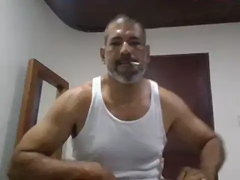 Snapshot of jackbigcock11 chatting on 03/08/25, 10:02 jackbigcock11 online show from 03/08/25, 10:02