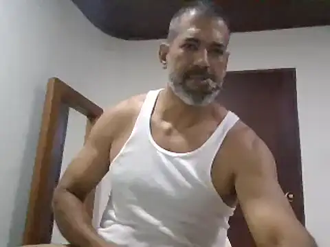 Snapshot of jackbigcock11 chatting on 03/11/25, 04:07 jackbigcock11 online show from 03/11/25, 04:07