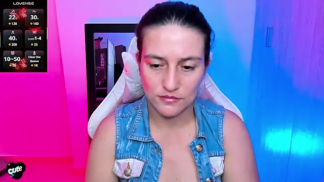 Saskyaa online show from 03/08/25, 12:44