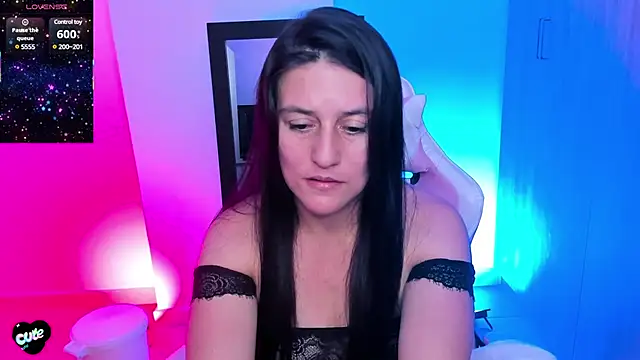 Saskyaa online show from 03/10/25, 12:51