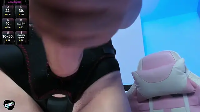 Saskyaa online show from 09/25/25, 02:59