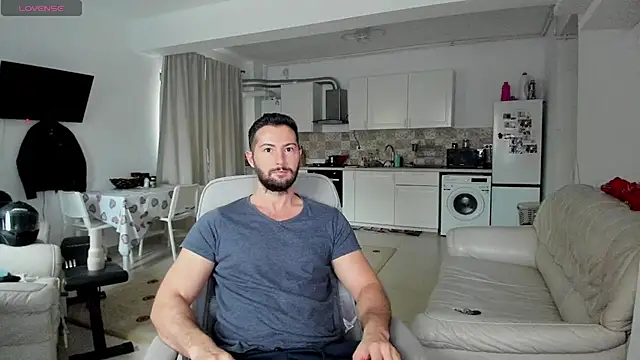 ZackFraser online show from 10/15/25, 06:02