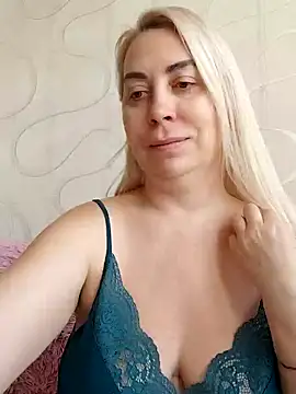 HotJanet online show from 01/11/25, 08:54