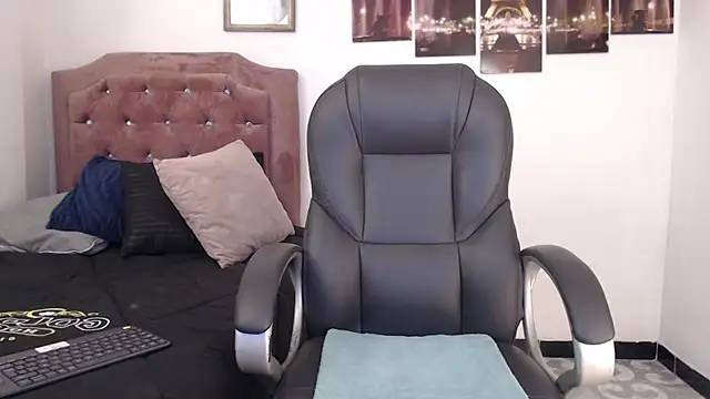 Snapshot of _Alice_Horny_Gh chatting on 02/28/25, 07:25 Alice Horny Gh online show from 02/28/25, 07:25