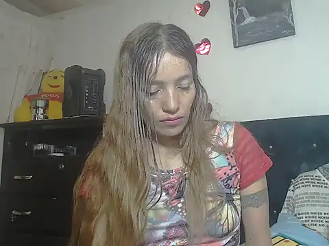 Snapshot of valerivegass chatting on 11/20/25, 03:45 valerivegass online show from 11/20/25, 03:45