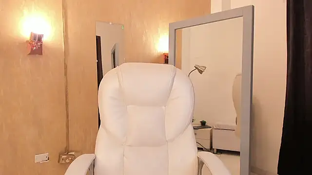 your khloe online show from 02/12/25, 05:05