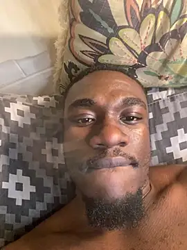 Pinepool21 online show from 10/28/25, 06:32