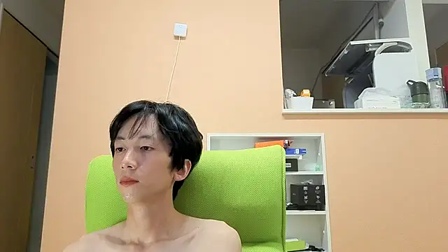 freeeeeessssss111 online show from 11/04/25, 04:11