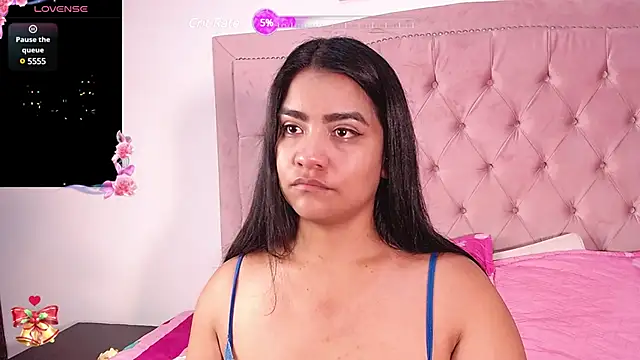 Snapshot of hannnasmith chatting on 12/21/24, 07:38 hannnasmith online show from 12/21/24, 07:38