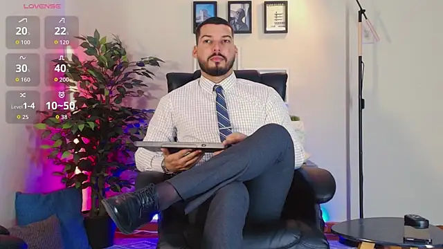 HenryBenso online show from 10/13/25, 06:08