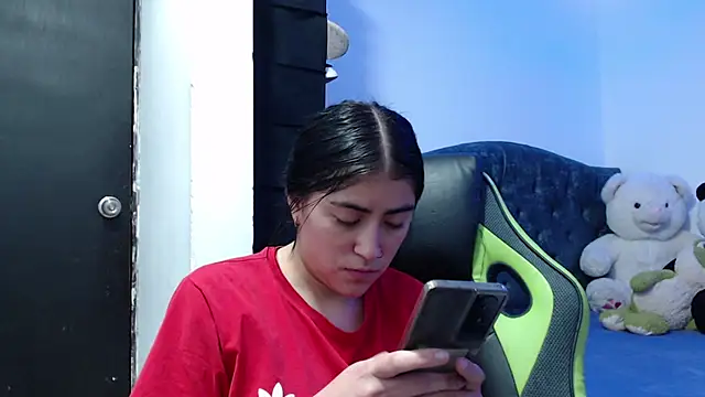 Snapshot of Gaby_foz chatting on 03/11/25, 01:26 Gaby foz online show from 03/11/25, 01:26