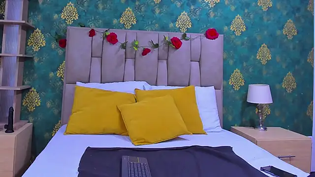 SuzanSmithh online show from 11/07/25, 10:37