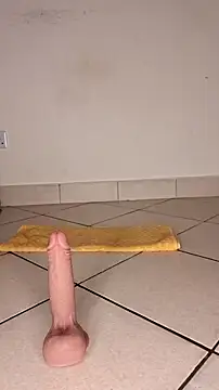 Perqueen online show from 11/23/25, 11:43