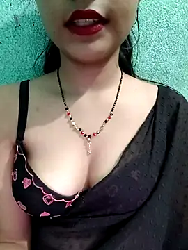 Snapshot of samaya-21 chatting on 03/19/25, 08:43 samaya-21 online show from 03/19/25, 08:43