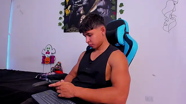 Snapshot of Bray_Kevin chatting on 12/06/24, 09:57 Bray Kevin online show from 12/06/24, 09:57