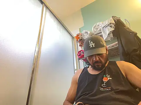 MrDickUdown24 7 online show from 12/05/24, 05:28