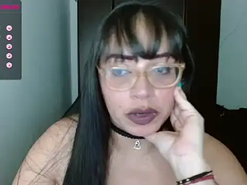 natashasmithe online show from 12/28/24, 03:15