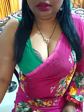 Snapshot of YR-SHIVANI chatting on 12/23/24, 12:30 YR-SHIVANI online show from 12/23/24, 12:30