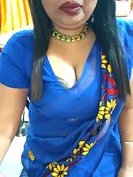 Snapshot of YR-SHIVANI chatting on 12/27/24, 04:15 YR-SHIVANI online show from 12/27/24, 04:15