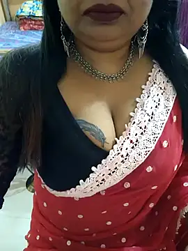 Snapshot of YR-SHIVANI chatting on 01/16/25, 04:07 YR-SHIVANI online show from 01/16/25, 04:07