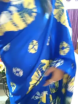 Snapshot of YR-SHIVANI chatting on 01/23/25, 04:52 YR-SHIVANI online show from 01/23/25, 04:52