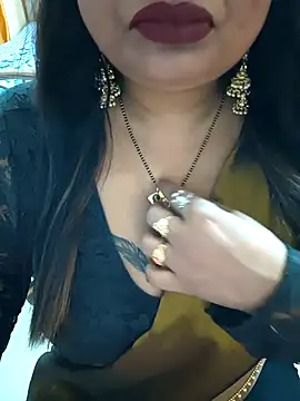 Snapshot of YR-SHIVANI chatting on 02/15/25, 07:16 YR-SHIVANI online show from 02/15/25, 07:16