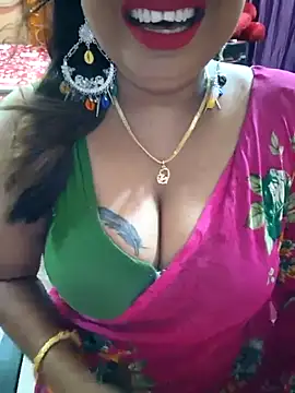 Snapshot of YR-SHIVANI chatting on 09/26/25, 05:22 YR-SHIVANI online show from 09/26/25, 05:22