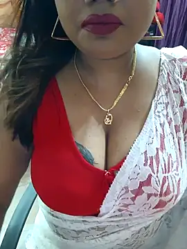 Snapshot of YR-SHIVANI chatting on 09/28/25, 04:51 YR-SHIVANI online show from 09/28/25, 04:51