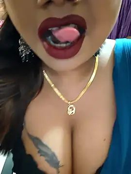 Snapshot of YR-SHIVANI chatting on 10/09/25, 04:21 YR-SHIVANI online show from 10/09/25, 04:21