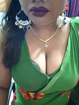 Snapshot of YR-SHIVANI chatting on 10/19/25, 04:24 YR-SHIVANI online show from 10/19/25, 04:24