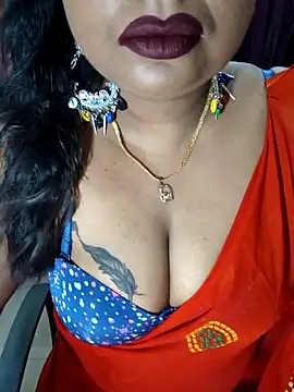 Snapshot of YR-SHIVANI chatting on 11/01/25, 05:53 YR-SHIVANI online show from 11/01/25, 05:53