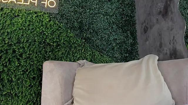 Abby-me online show from 03/11/25, 12:06