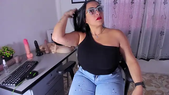 MelissaaCortes online show from 10/02/25, 04:03