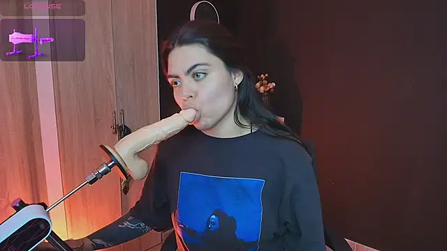  WednesdayFriday  online show from 11/13/25, 06:40