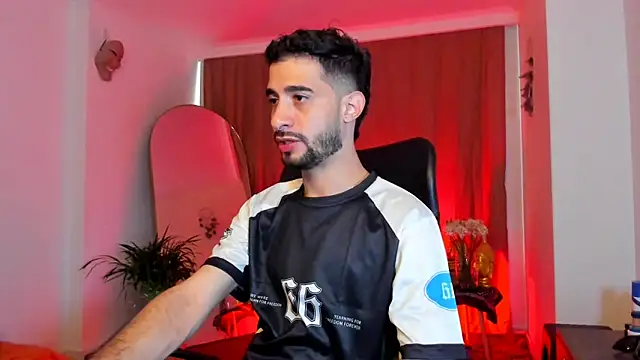 Your  hero1 online show from 11/05/25, 05:13