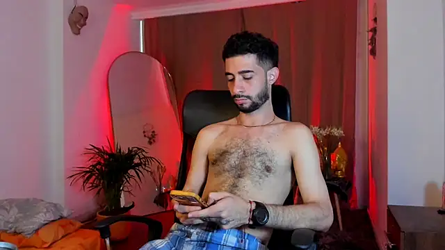 Your  hero1 online show from 11/11/25, 04:18