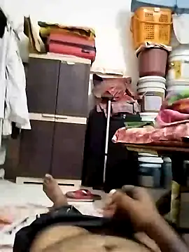 findmemylove online show from 01/08/25, 07:56