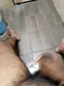 findmemylove online show from 10/30/25, 08:31