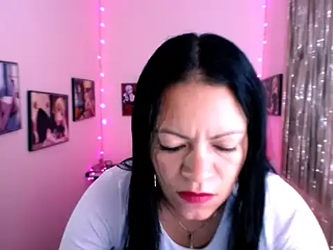Cristal w online show from 12/27/24, 05:48