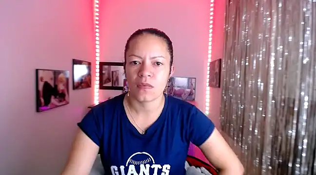 Cristal w online show from 03/12/25, 12:26