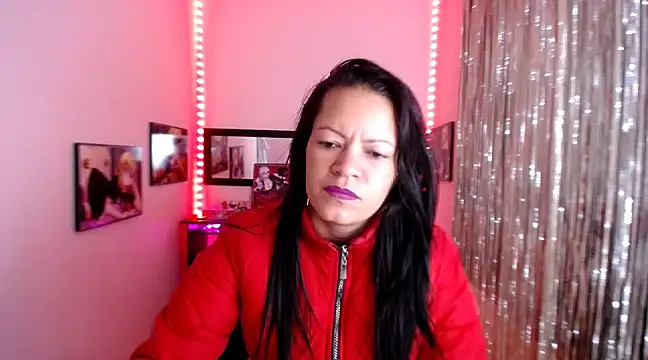 Cristal w online show from 03/12/25, 04:24