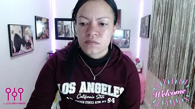 Cristal w online show from 10/31/25, 01:23