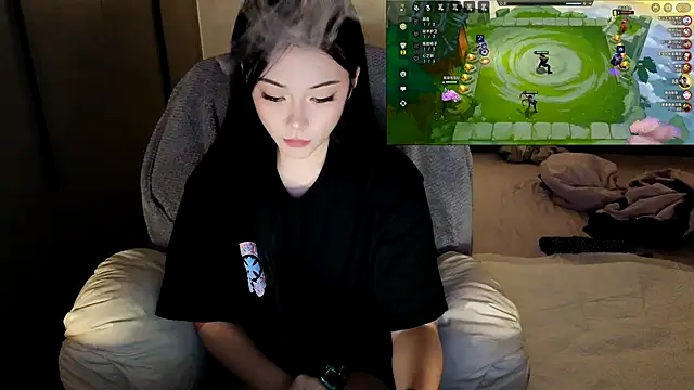 Jennie-007 online show from 10/12/25, 10:25