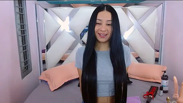 Snapshot of Lila_Pinky chatting on 02/12/25, 01:59 Lila Pinky online show from 02/12/25, 01:59