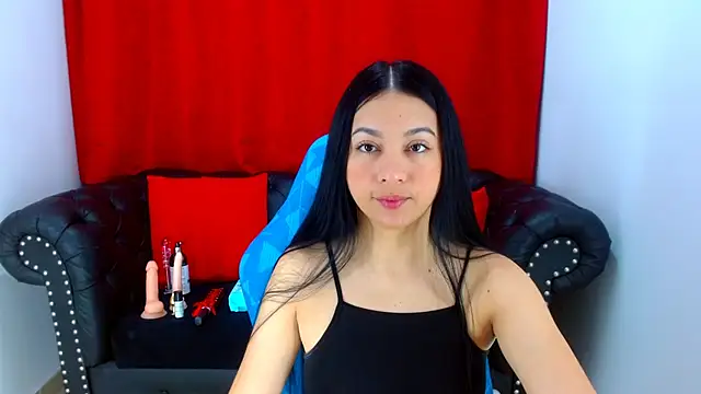 Snapshot of Lila_Pinky chatting on 02/13/25, 01:48 Lila Pinky online show from 02/13/25, 01:48