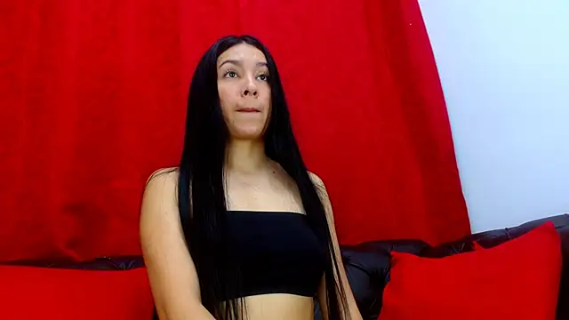 Snapshot of Lila_Pinky chatting on 02/13/25, 04:50 Lila Pinky online show from 02/13/25, 04:50